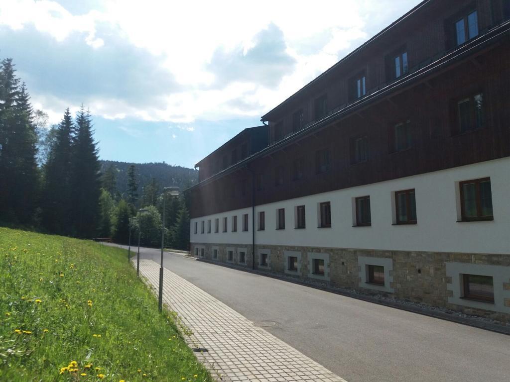 Apartman Spicak Sruby Экстерьер фото